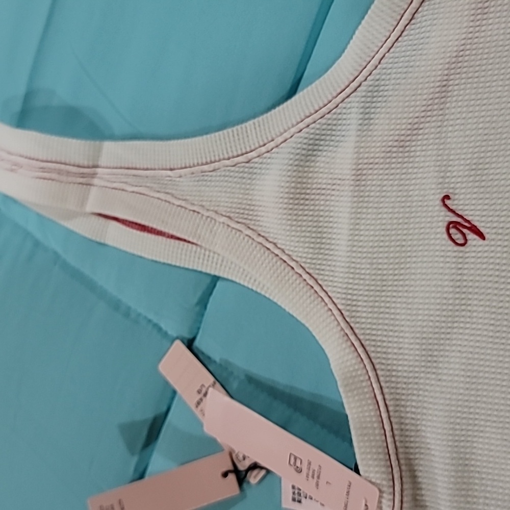 NWT- VS Shortie pj's - Picture 6 of 8